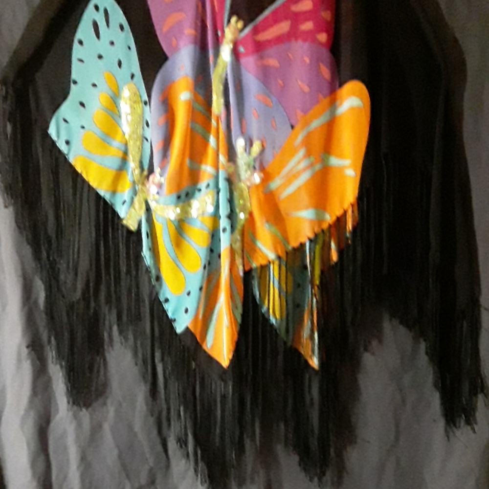 Shawl - Picture 3 of 3